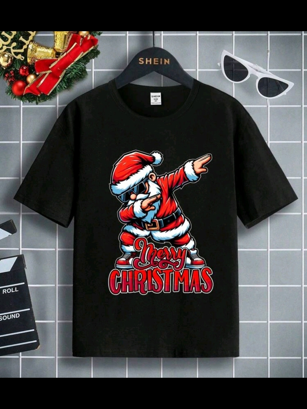 SHEIN Black Dabbing Santa Graphic Tee